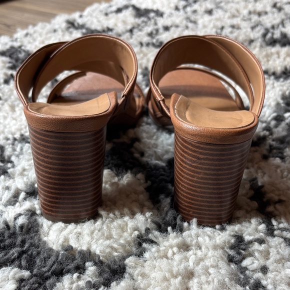 Vionic Tan Women's Sandals - Picture 3 of 5